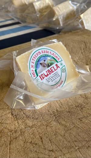 tome de brebis fermier au lait cru